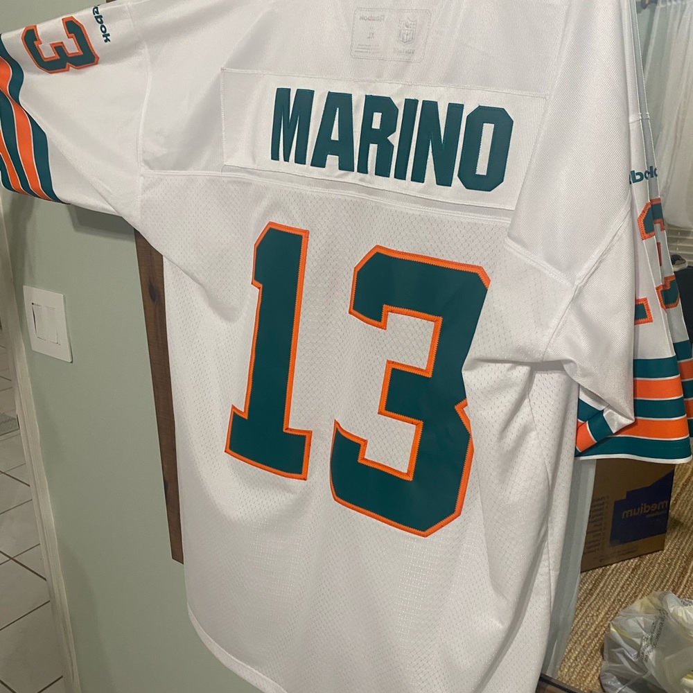 Dan Marino Throwback Reebok Jersey Size XL